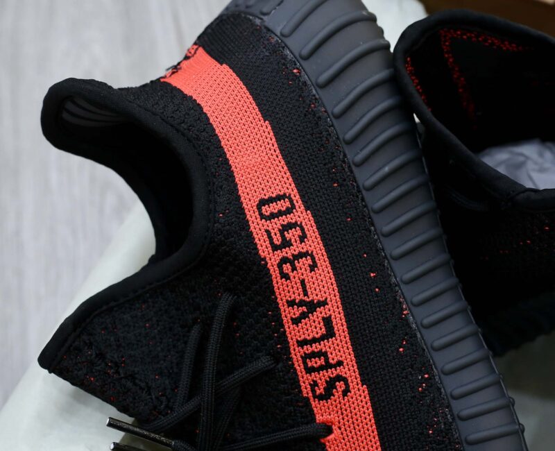 lót Giày Adidas Yeezy 350 V2 ‘Core Black Red’ đen rep 1:1