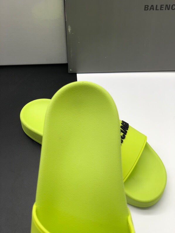 Dép Balenciaga Pool Slide Lime Replica