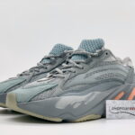 Giày Adidas Yeezy 700 V2 Inertia