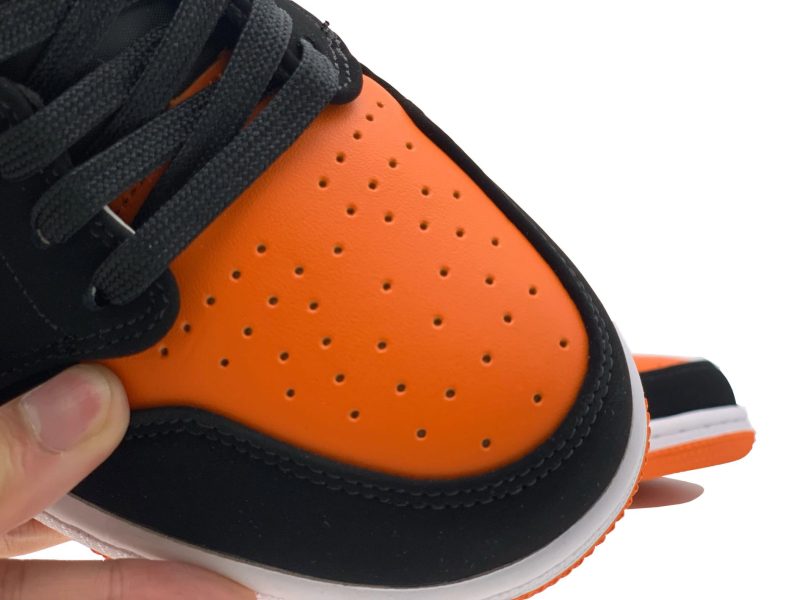 Upper Giày Nike Jordan 1 Low Shattered Backboard