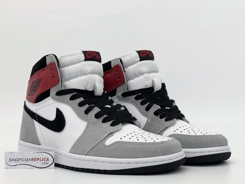 Nike Air Jordan 1 Retro High Light Smoke Grey