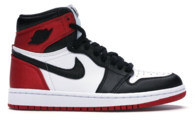 Giày Nike Air Jordan 1 Retro High Satin Black Toe Replica