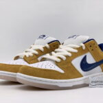 Giày Nike SB Dunk vàng