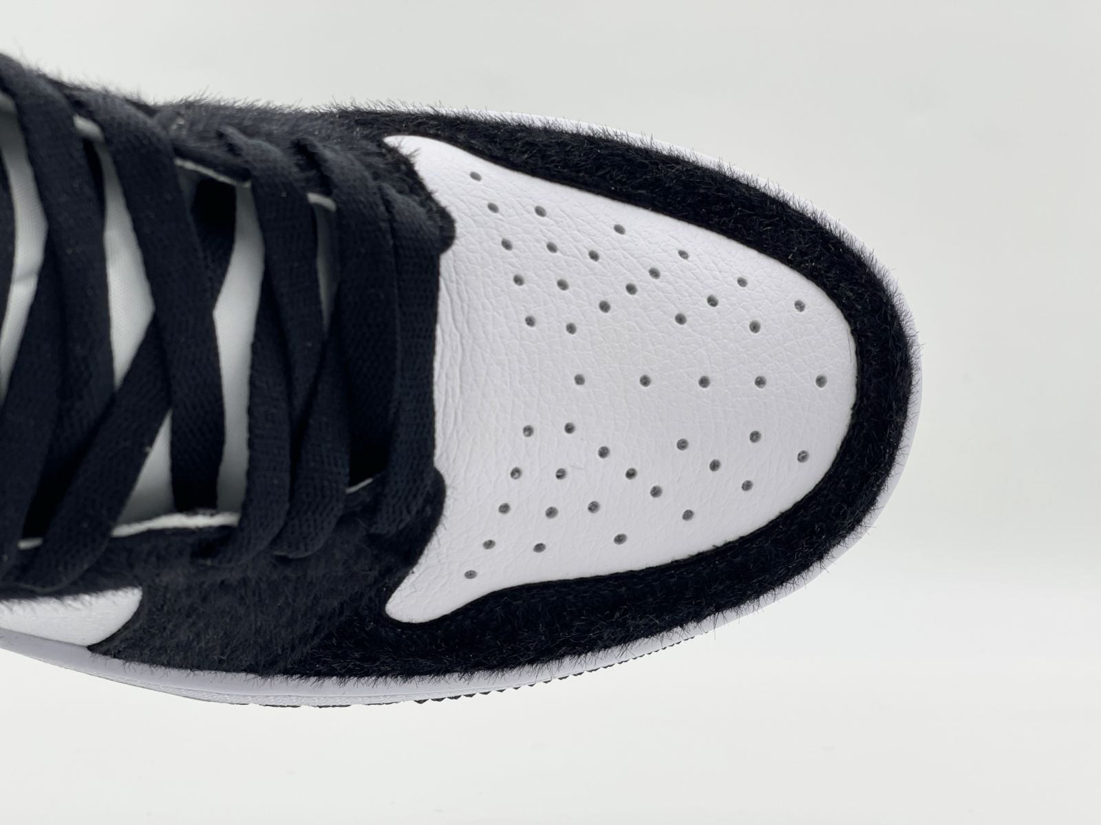 Upper Giày Nike Air Jordan 1 High Twist Panda 11