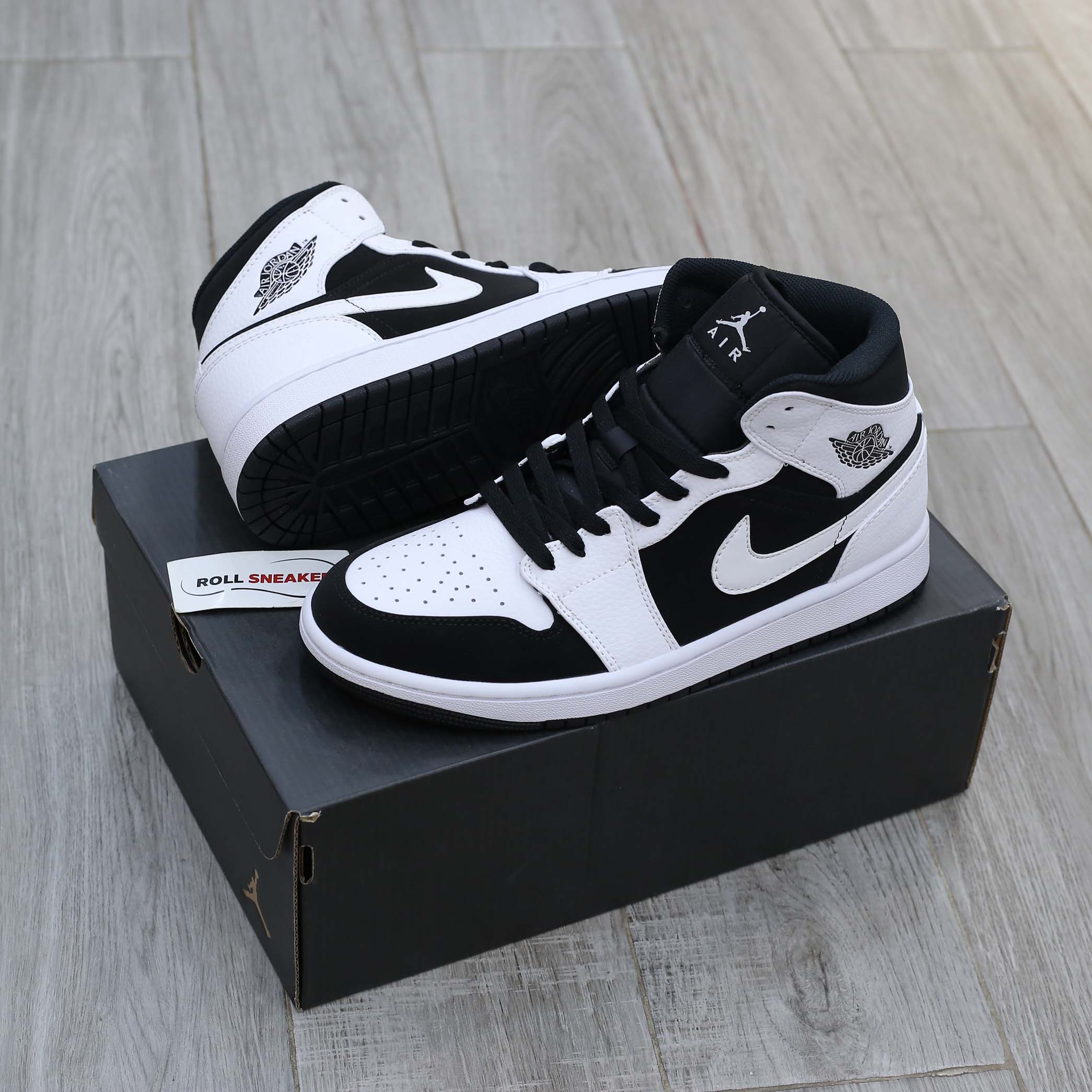 Giày Nike Air Jordan 1 Mid Tuxedo White Black