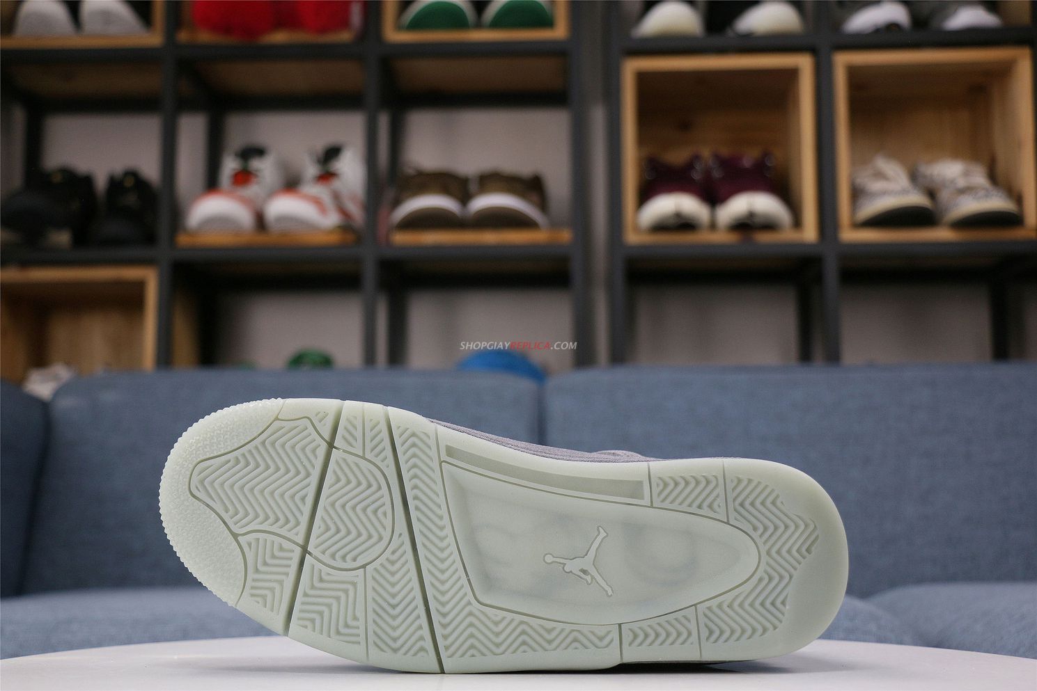 Giày Nike Air Jordan 4 Retro Kaws