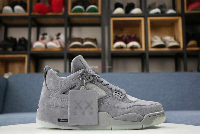 giày jordan 4 xám