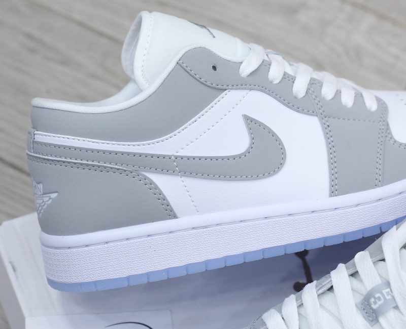 lưỡi gà air jordan 1 low wolf grey