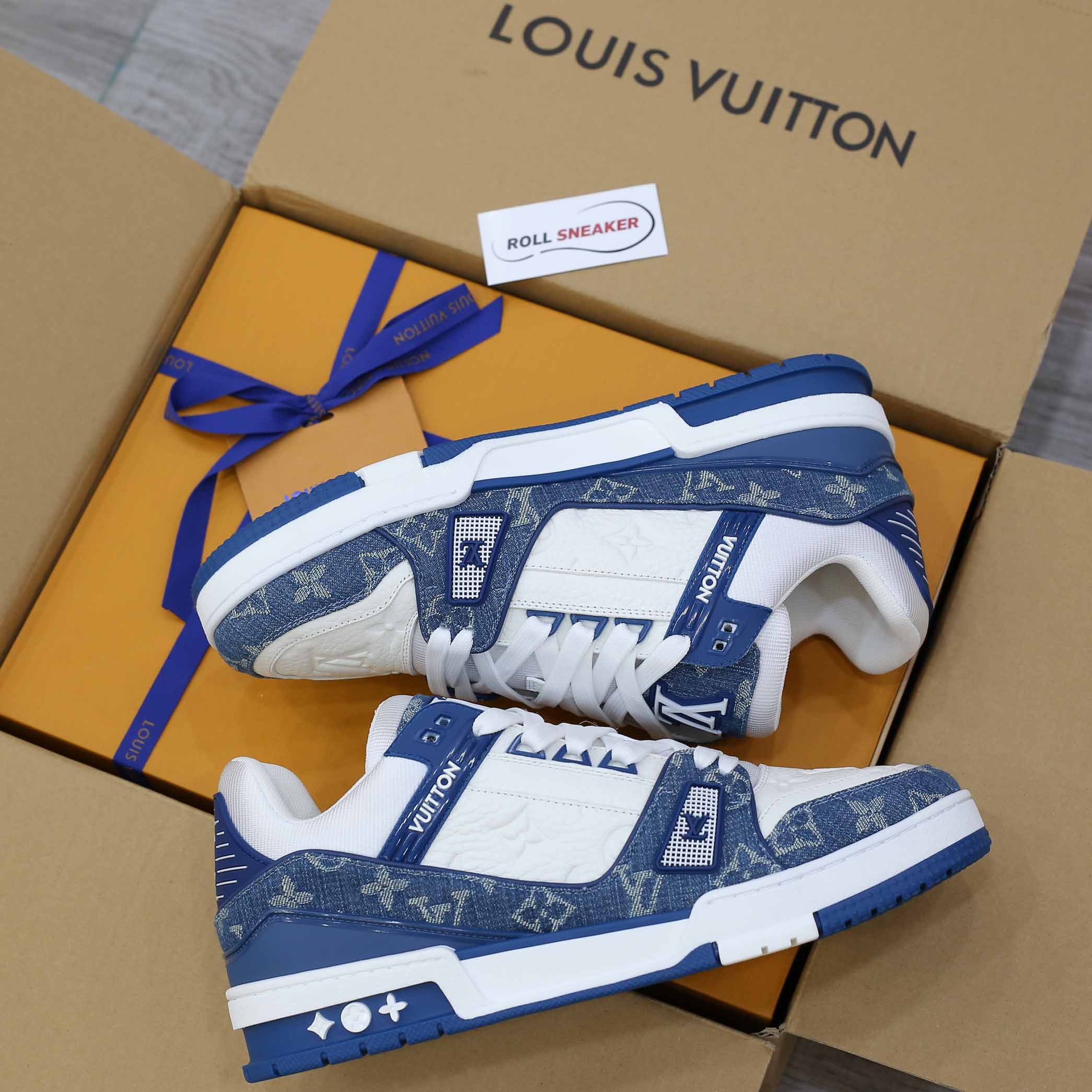 Giày Louis Vuitton LV Trainer Monogram Denim White Blue Like Auth siêu cấp  like auth 99% - TUNG LUXURY™