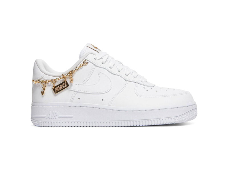 NIKE AIR FORCE 1 LOW 07 LX LUCKY CHARM WHITE