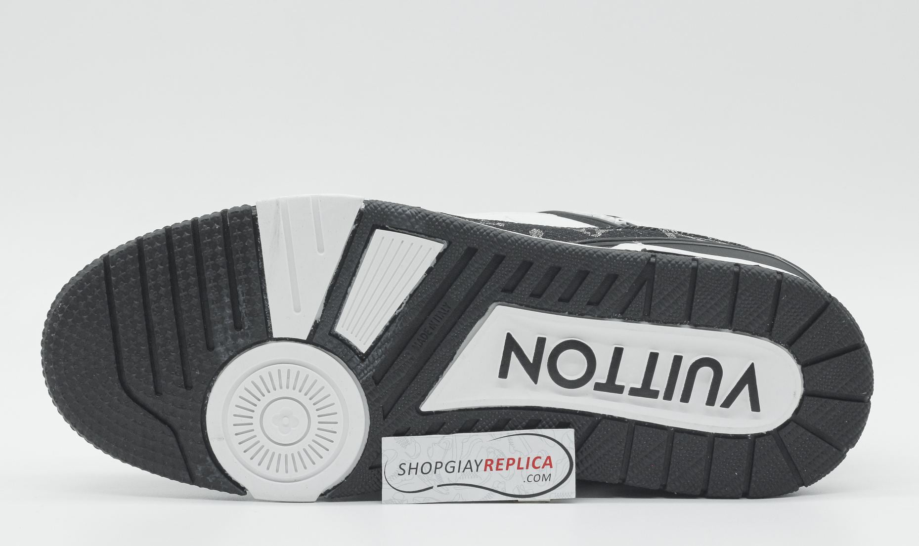 Giày Louis Vuitton LV Trainer Monogram Denim Black Siêu Cấp