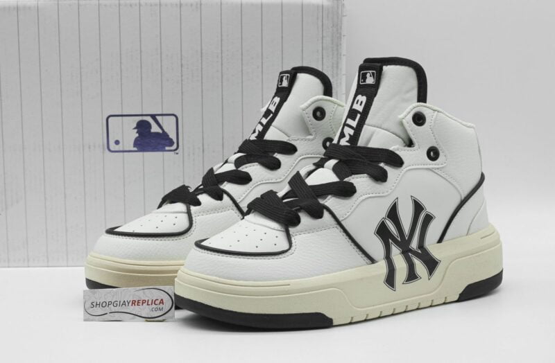 Giày MLB Chunky Liner High New York Yankees White Black