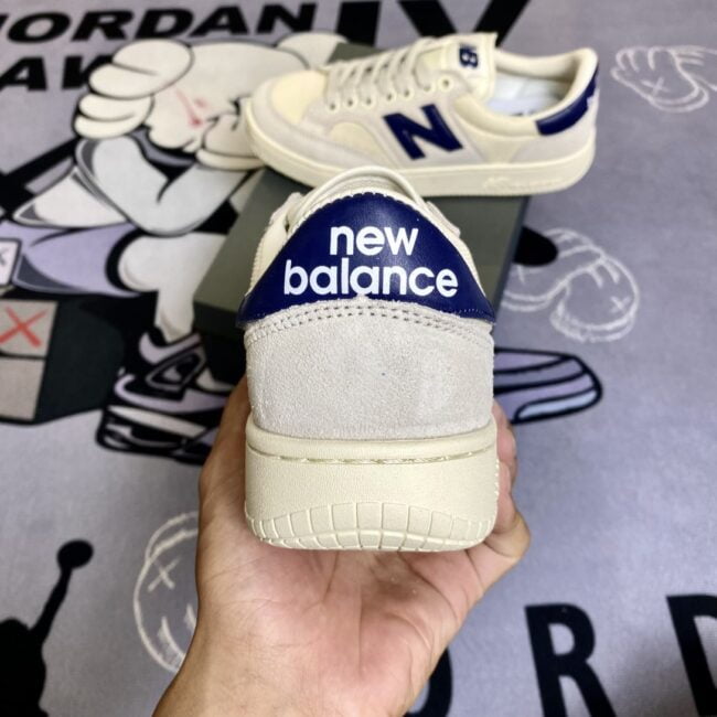 Giày New Balance CRT 300 Beige Navy