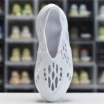 Giày Adidas Yeezy Foam Runner ‘Ararat’