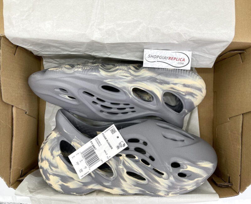 Giày Adidas Yeezy Foam Runner ‘MXT Moon Grey’ xám rep 1:1