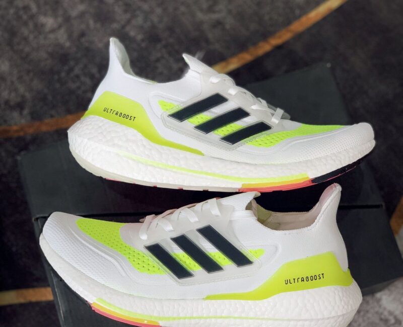 Giày Adidas Ultra Boost 21 White Solar Yellow rep 1:1