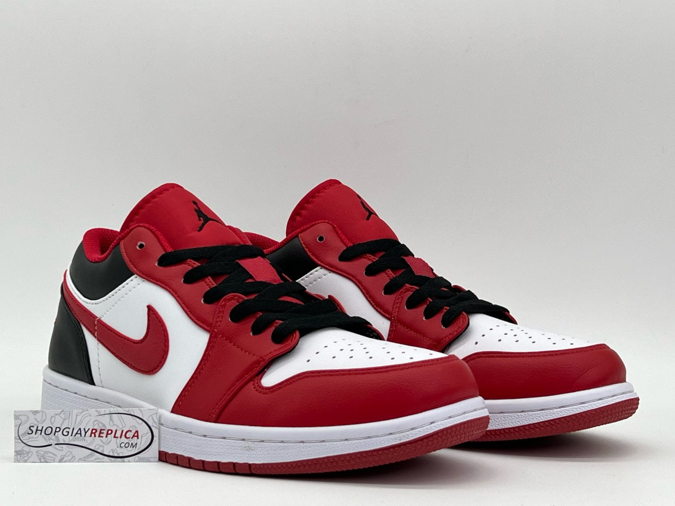 Giày Nike Air Jordan 1 Low ‘Reverse Black Toe’ Rep 1:1