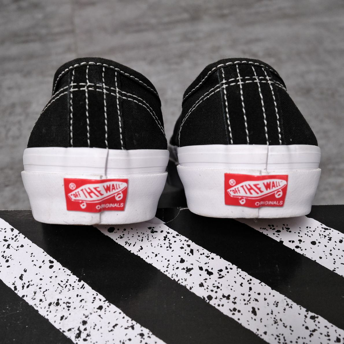Giày Vans Vault Authentic 2020 Black White