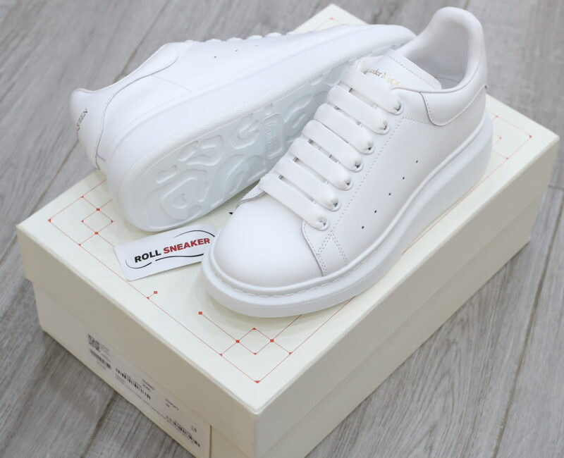 Giày Mcqueen Trắng Like Auth