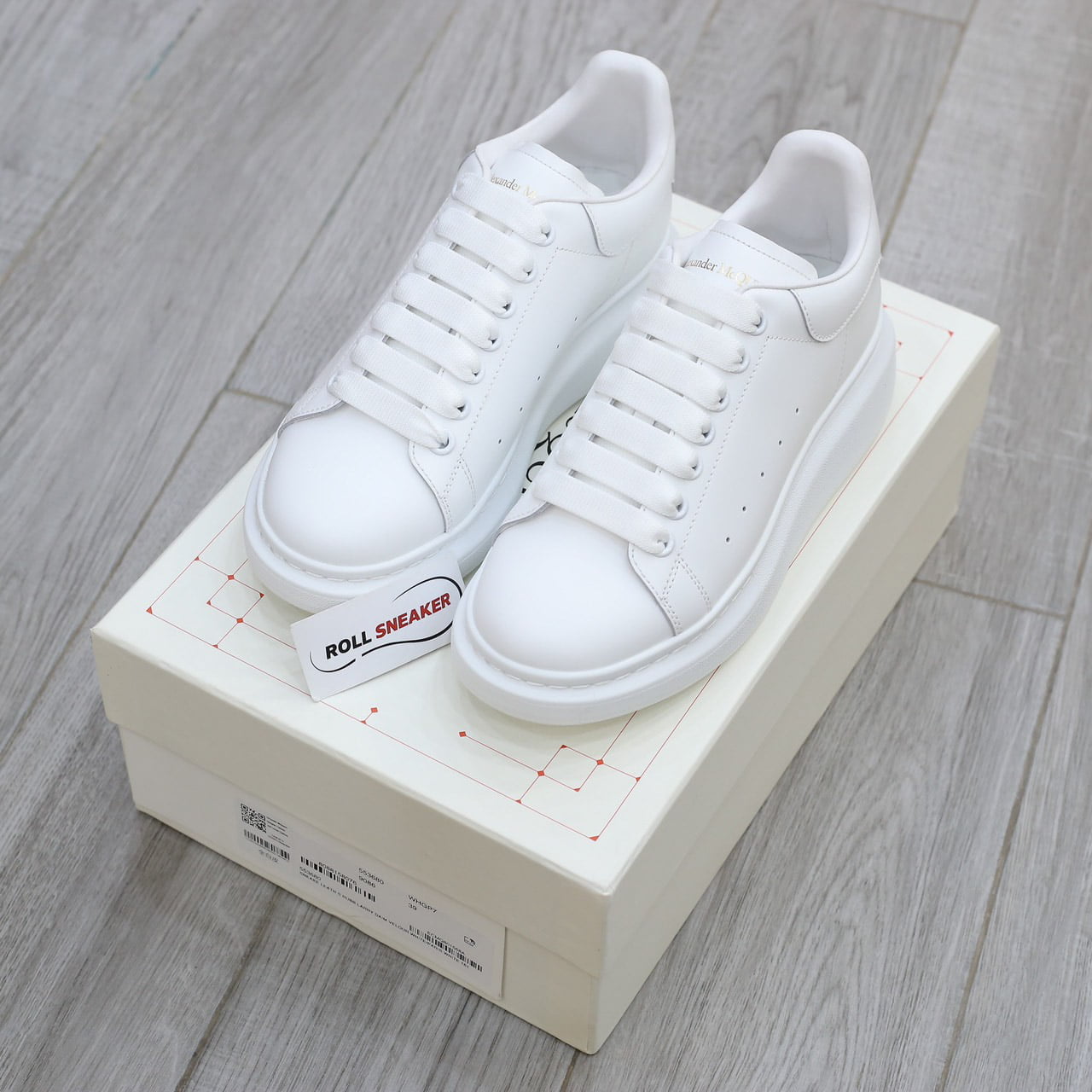 hộp box Giày Mcqueen All White Trắng Like Auth