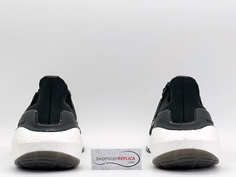 Giày Adidas UltraBoost 22 Core Black White Like Auth