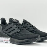 Giày Adidas UltraBoost 22 Triple Black Like Auth