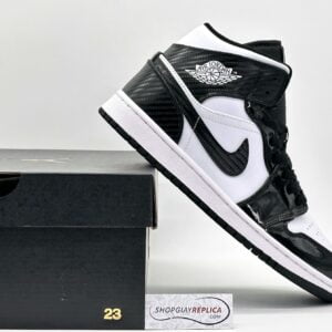 Giày Nike Air Jordan 1 Mid ‘Carbon Fiber’ đen trắng rep 1:1
