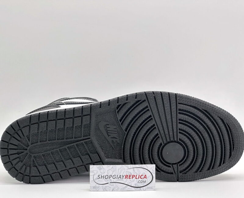 Giày Nike Air Jordan 1 Mid ‘Carbon Fiber’ Like Auth