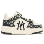 Giày MLB Chunky Liner Mid Classic Monogram New York Yankees Black Like Auth