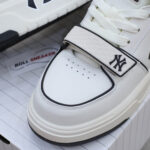 Giày MLB Chunky Liner Mid New York Yankees Black Like Auth