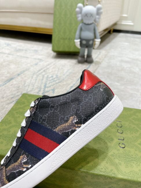 Giày Gucci ACE GG Supreme Tigers Like Auth