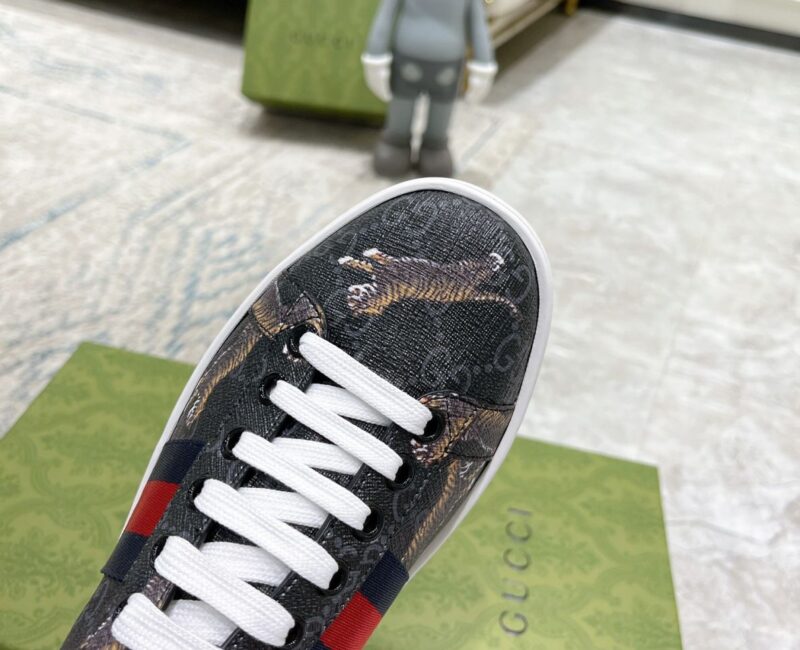 Giày Gucci ACE GG Supreme Tigers Like Auth