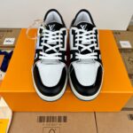 Giày Louis Vuitton Lv Trainer White Black Blue Like Auth