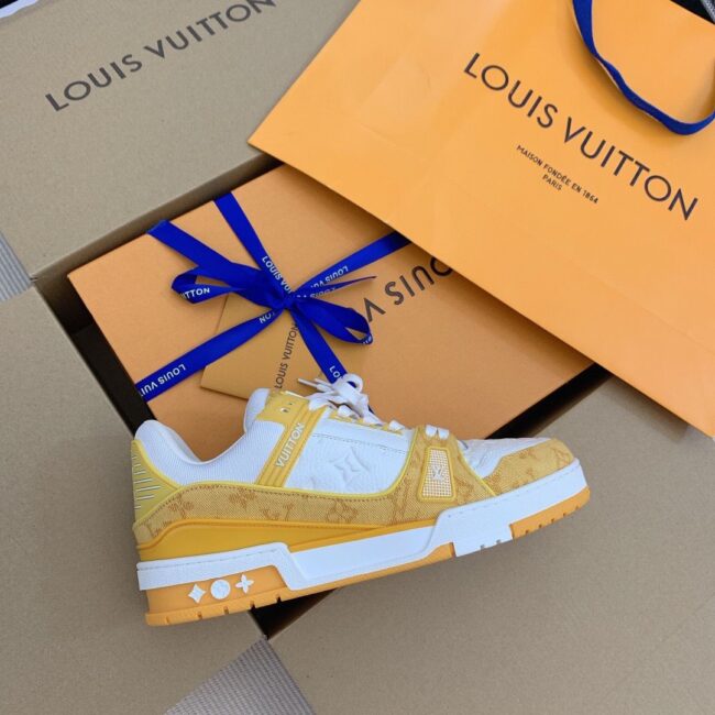Giày Louis Vuitton Lv Trainer Yellow Monogram Denim màu vàng