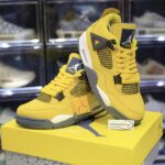 Giày Nike Air Jordan 4 Retro ‘Lightning’ 2021 Like Auth