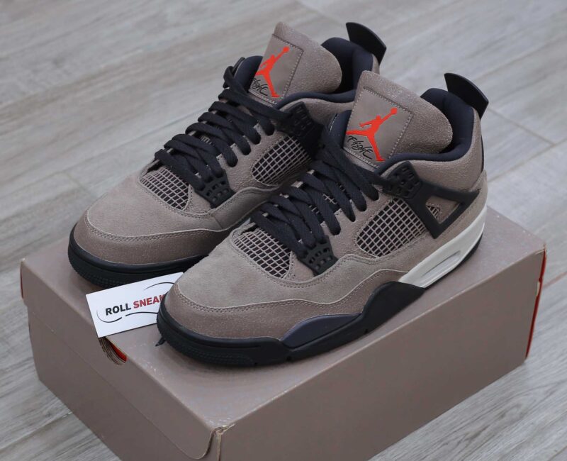Nike Air Jordan 4 Retro ‘Taupe Haze’