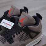 Nike Air Jordan 4 Retro ‘Taupe Haze’