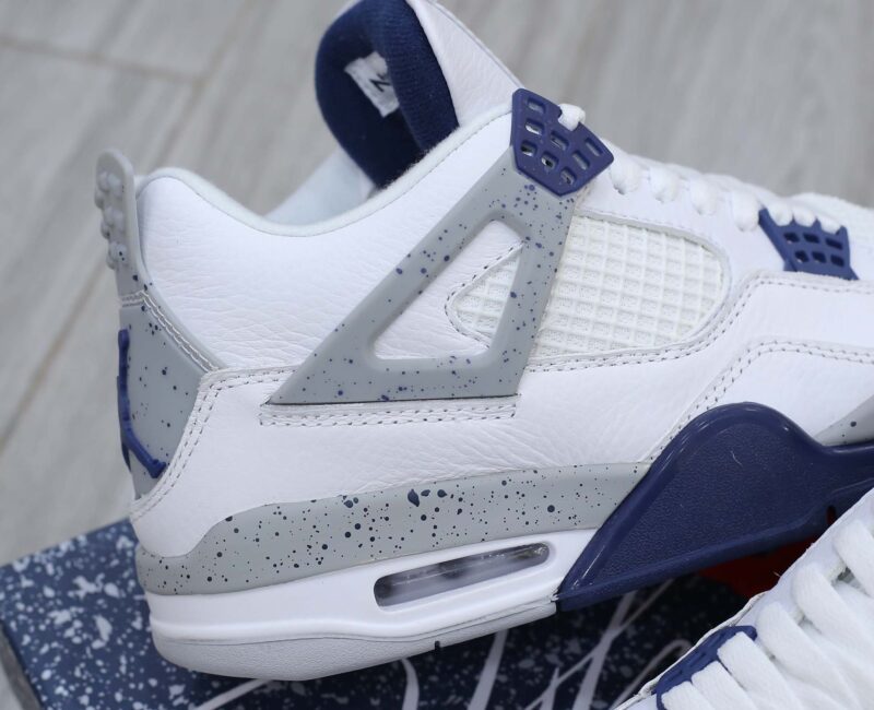 Jordan 4 Retro ‘Midnight Navy’