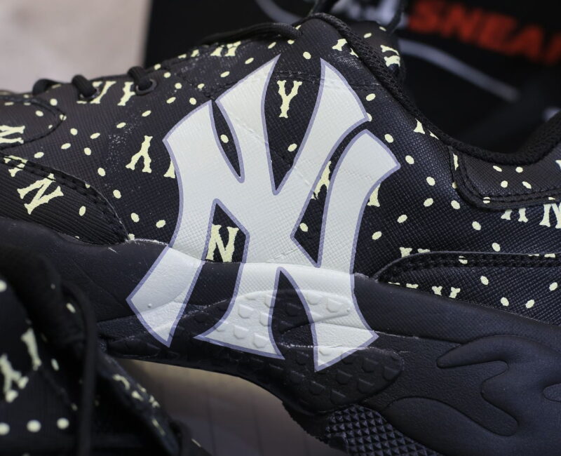 Giày MLB BigBall Chunky Saffiano Diamond Monogram New York Yankees Black Like Auth