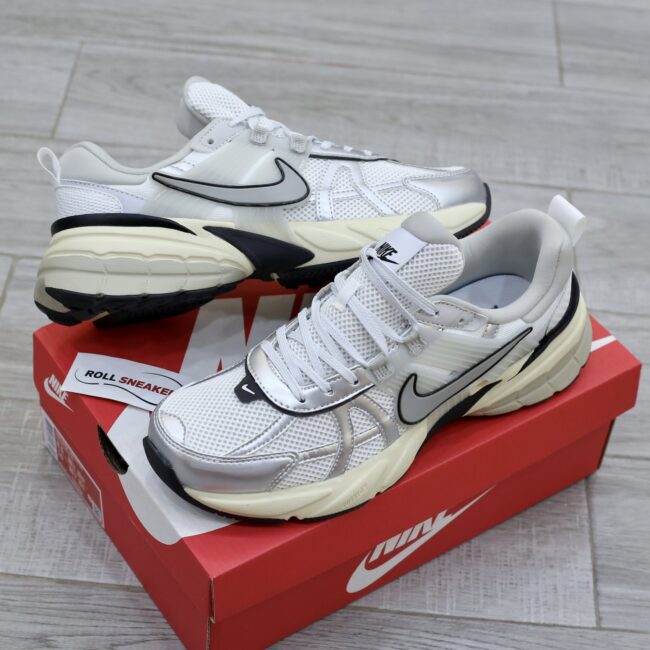 Nike V2K Run ‘Summit White Metallic Silver’ Like Auth
