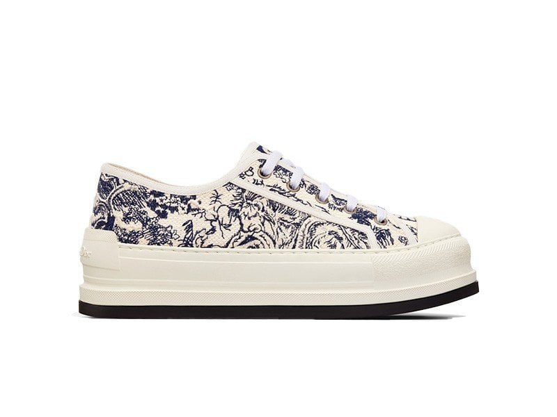 Giày WALK'N'DIOR PLATFORM SNEAKER White Embroidered Cotton with Blue Toile de Jouy Motif