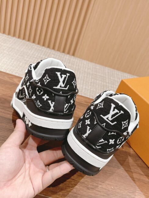 Giày Louis Vuitton LV Trainer Monogram Black Fabric Best Quality