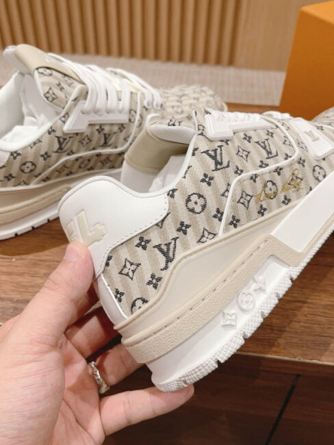 Giày Louis Vuitton Lv Trainer #54 Monogram Sọc Beige