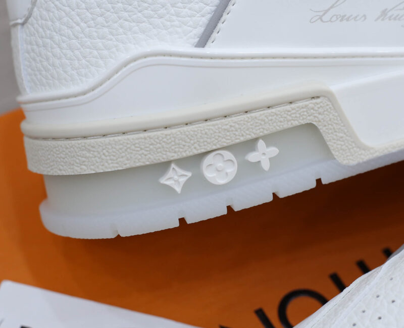 Louis Vuitton Lv Trainer #54 Signature White