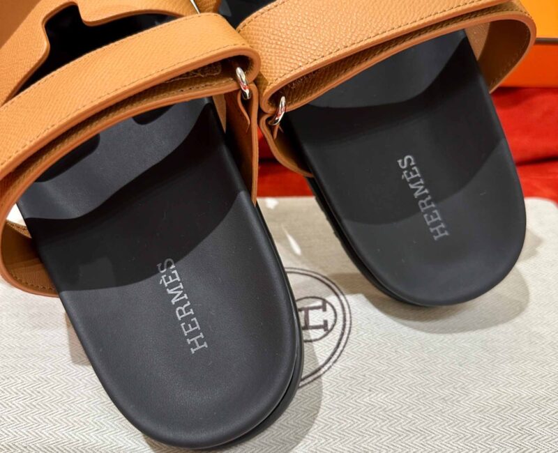 Dép Hermes Chypre Sandal Natural Black Epsom Leather Best Quality