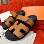 Dép Hermes Chypre Sandal Natural Black Epsom Leather Best Quality