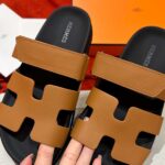 Dép Hermes Chypre Sandal Natural Black Epsom Leather Best Quality