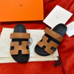 Dép Hermes Chypre Sandal Natural Black Smooth Calfskin Leather Best Quality