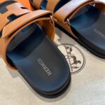 Dép Hermes Chypre Sandal Natural Black Smooth Calfskin Leather Best Quality