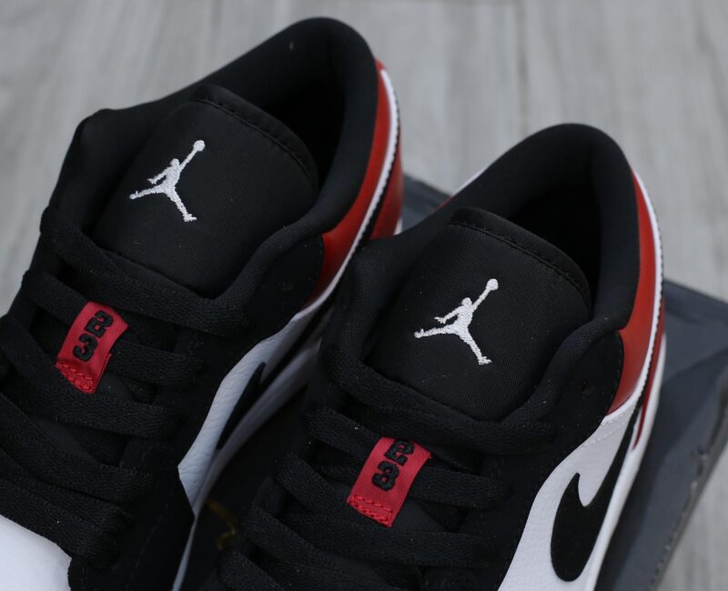 Giày Nike Air Jordan 1 Low Black Toe Best Quality